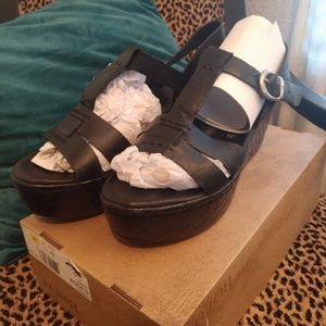 Born size 11 wedge sandles